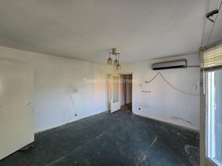 Apartament 2 Camere, Zona Aradului, Etaj 4, Necesita Renovare - 2