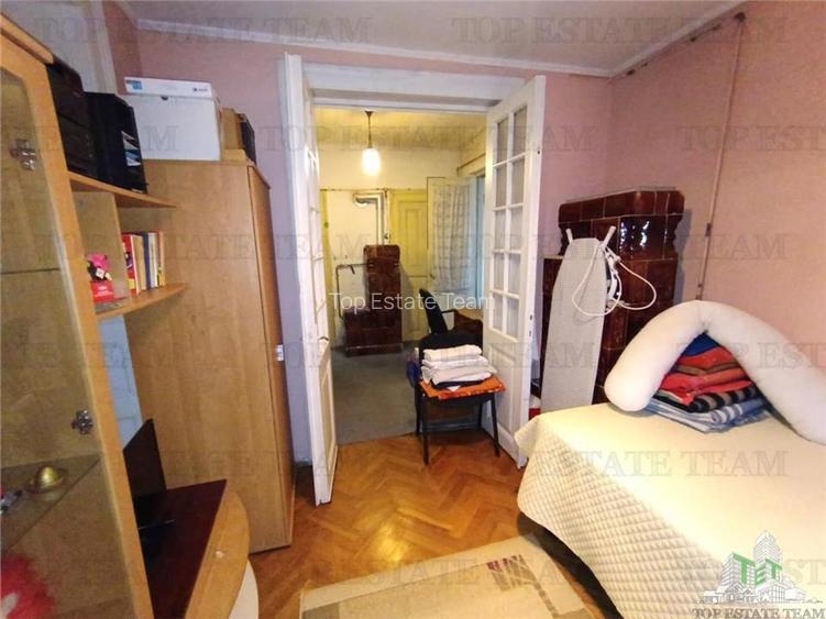 Vila cu aspect de conac in centrul Ploiestiului, ideala pentru locuinta, birou s - 3