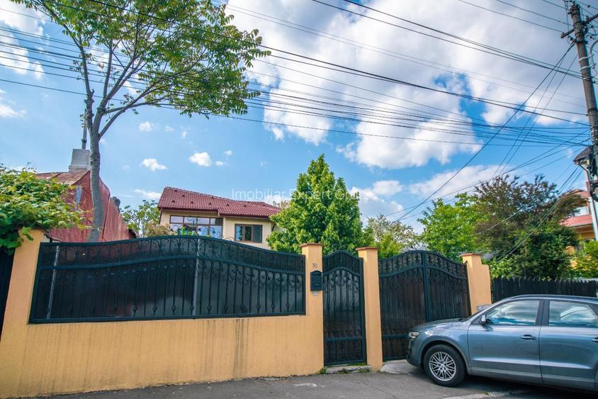 Vila superba 240 mp teren 570 mp - 2