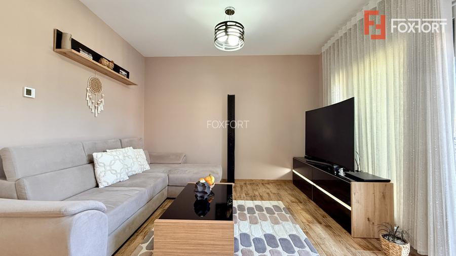 Duplex de vanzare, 3 camere + garaj - toate utilitatile - Dumbravita - 5