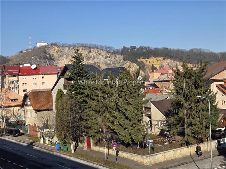 Apartament luminos cu 2 camere Racadau - 2