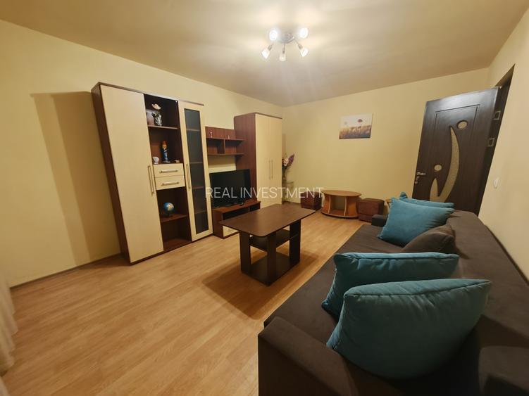 Garsoniera decomandata mobilata utilata KM 4-5 - 4