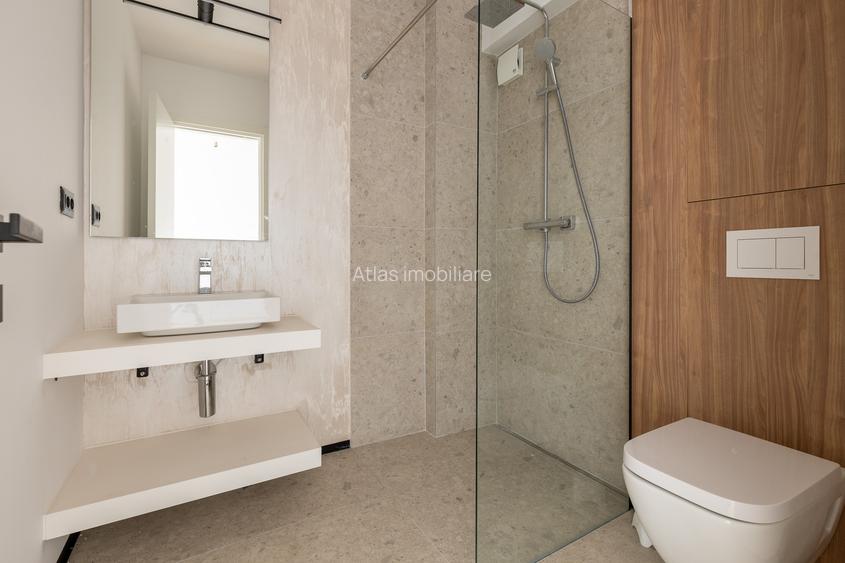 Apartament 3 camere, central, zona de case, bloc 2025 - 14