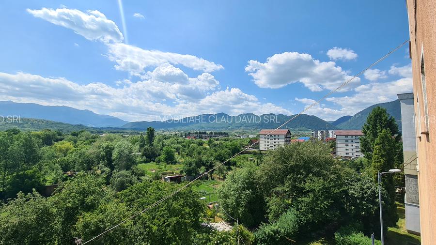 APARTAMENT 2 CAMERE SEMIDECOMANDAT ET 3 - 11