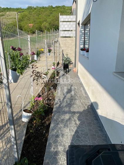 Casă tip duplex | Dezmir | Zonă rezidențială liniștită - 14