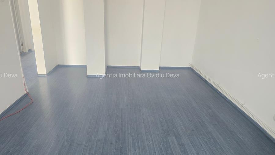 Inchiriez spatiu comercial cu destinatie de birouri in Deva, zona I. Creanga, - 7