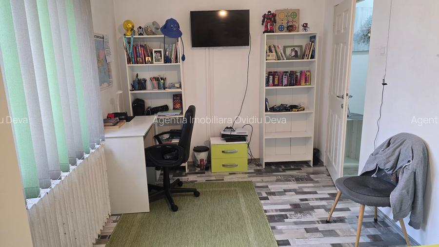 Vand apartament cu 2 camere in Deva, zona Al. Muncii (Piata), mobilat, utilat - 9