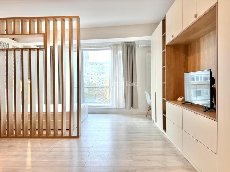 Victoriei /C-tin Caracas Boutique  2021 / Studio Dublu  Mobilat Modern / Balcon - 6