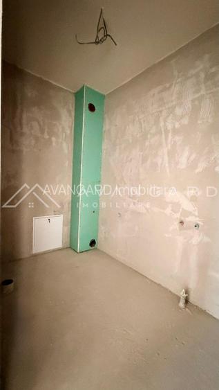 Apartament 3 camere, CF disponibil, 2 balcoane, bloc nou - 9