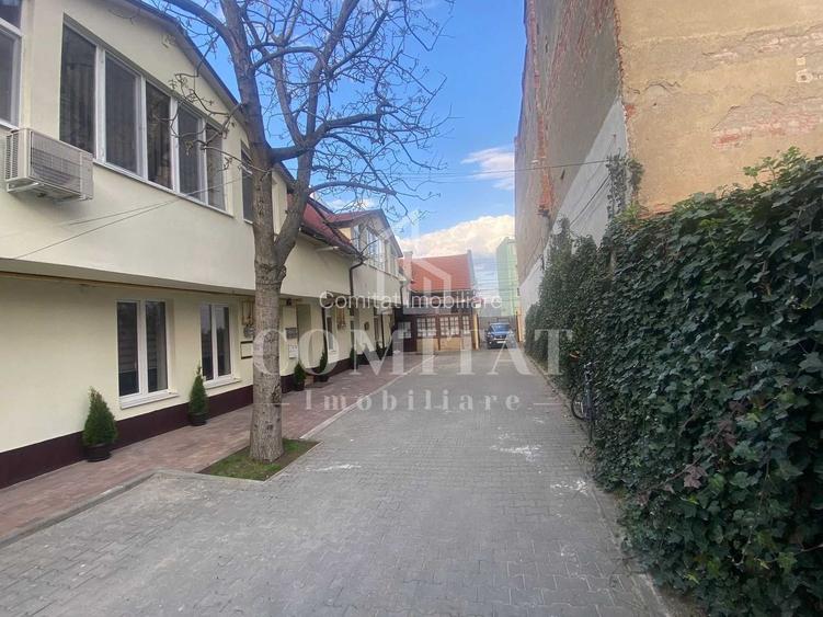 Apartament cu 3 camere | 2 niveluri | Loc de parcare | Zonă centrală - 14