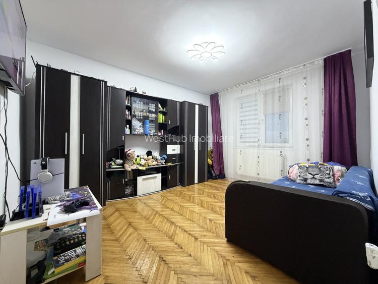 Apartament 3 camere, decomandat, 64mp utili, etaj 3- Piata Doina - 3