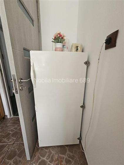 APARTAMENT 2 CAMERE CU BALCON DE VANZARE IN ONESTI - 10