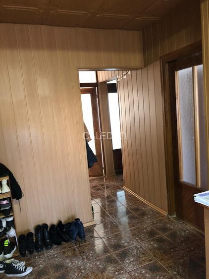 Apartament 3 camere  decomandat zona semicentrala - 6