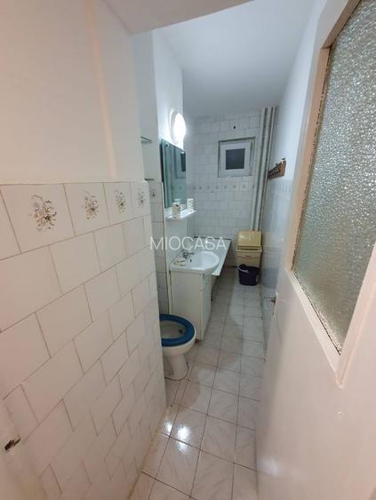 Apartament 2 camere. Etaj 2. Zona Sagului. Bloc anvelopat. Mobilat. - 7