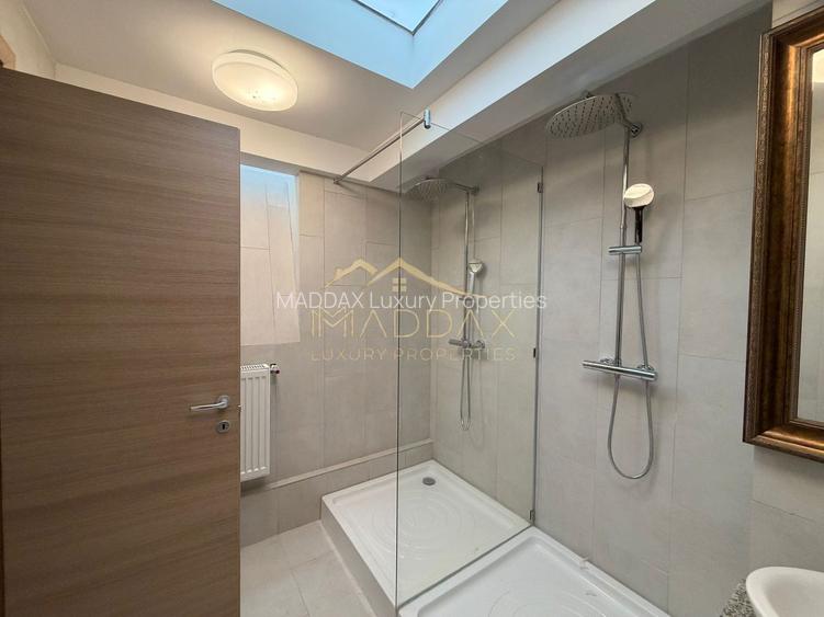 Spatiu Birouri //​ ​1027.80 mp // Zona Obor - 27