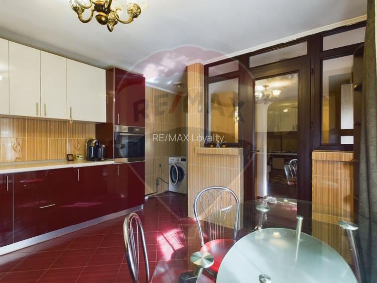 De vanzare casa si teren la pret excelent in Sector 2 - 9