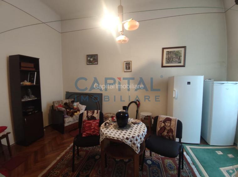 Fara comision! 3 camere tavan inalt, 68 mp, etaj 1 , curte comuna, Central - 4