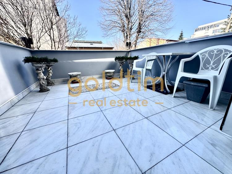 VILA SUPERBA RENOVATA COMPLET 500MP/12 CAMERE/TERASE/GARAJ 2 LOCURI/AVIATORILOR - 10