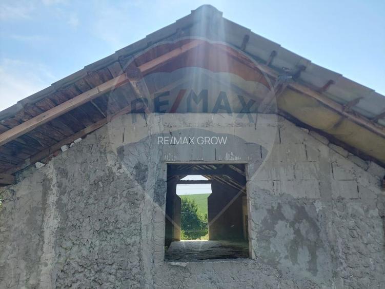 Casa nefinalizata de vanzare in Tisa Silvestri com. Odobesti - 3