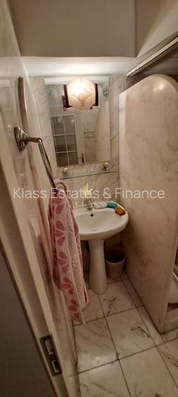 de inchiriat apartament 3 camere Decebal - 18