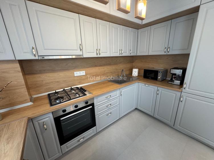 CASA DUPLEX MOBILATA SI UTILATA ZONA CENTRALA STR. PALTINIS NR 52 - 32