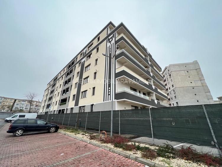 Inchiriem studio in Micro 17 , etaj 2 bloc ROKA, parcare privata, - 15