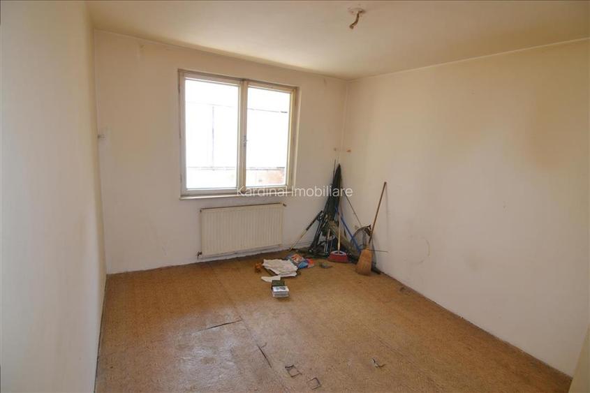 Exclusiv apartament 3 camere circular etajul 2 Calea Bucuresti - 11