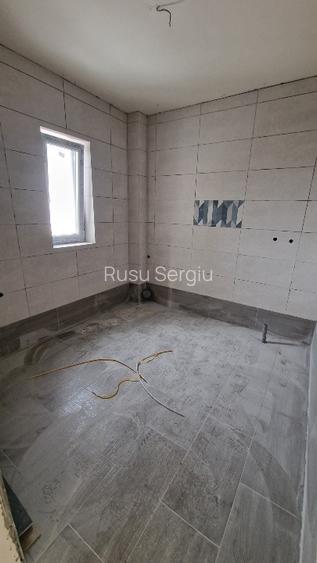 Apartament 2 camere 54 mpu.  plus balcon, parcare, bloc tip vilă, etaj 1 și 2 - 3