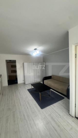 Garsonieră renovată, 33 mp, etaj intermediar - 2