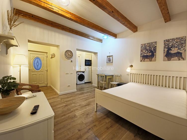 Casa 2 apartamente, ultrafinisate,mobilate la cheie, Horea zona Urania - 12