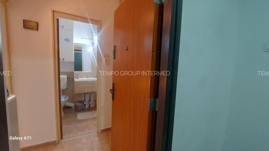 Panduri- garsoniera cocheta la cinci minute de metrou!! - 27