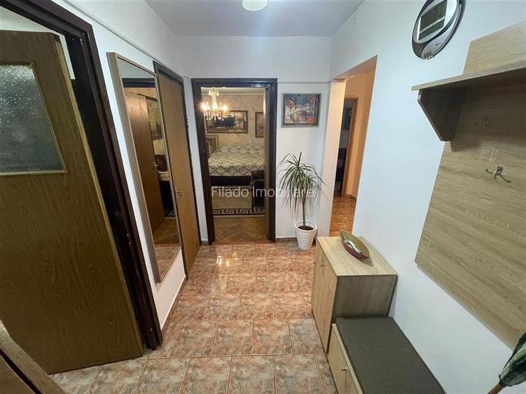 Apartament 4 camere Metrou Titan - 15