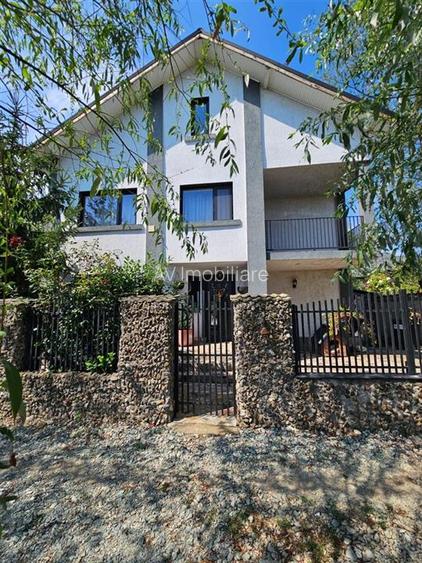 VANZARE VILA INDIVIDUALA | TOATE UTILITATILE| DRUM ASFALTAT | PISCINA - 7