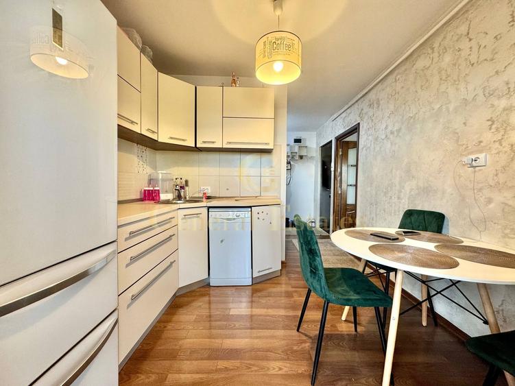 Spre Vânzare apartament cu 3 camere - 72 m.p - Nicolina, Iași - 2