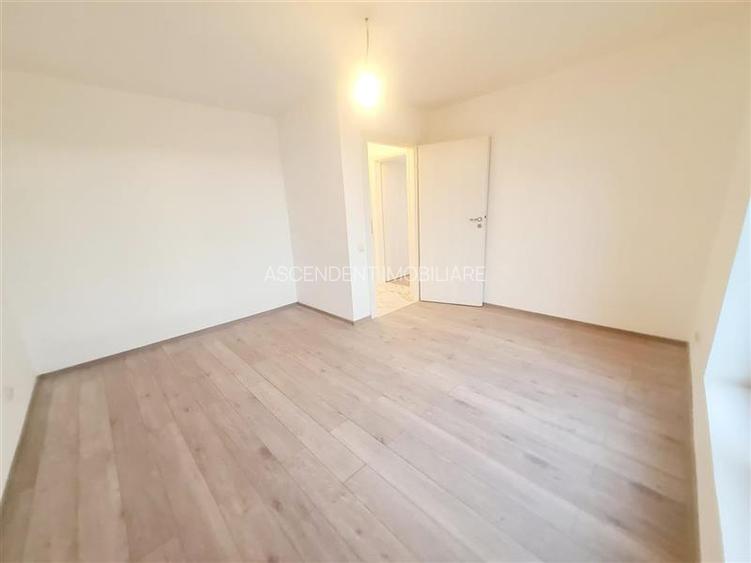 Vila P+E, 5 camere,3 bai,teren 418 mp,finisaje top, intabulata, toate utilitatil - 15