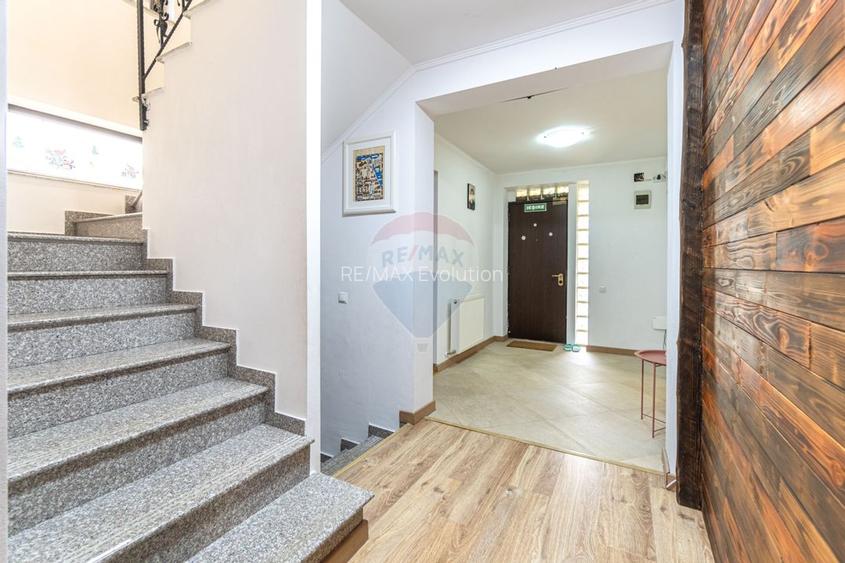 CASA cu finisaje premium de vânzare în FUNDATA, BRAȘOV| COMISION 0% - 10