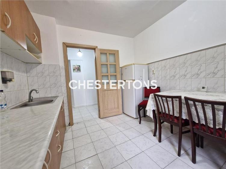 Apartament 3 camere , cu spatiu comercial , zona Primo , Constanta