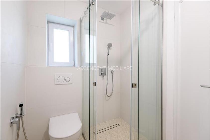 Vila exclusivista, aspect modern in eleganta prezentare, Central, Brasov - 27