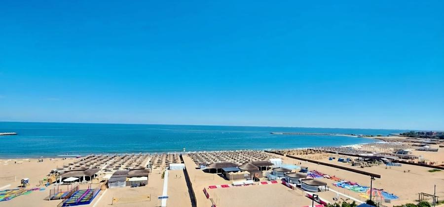Frontal Sea View–120 sqm-Reyna Beach
