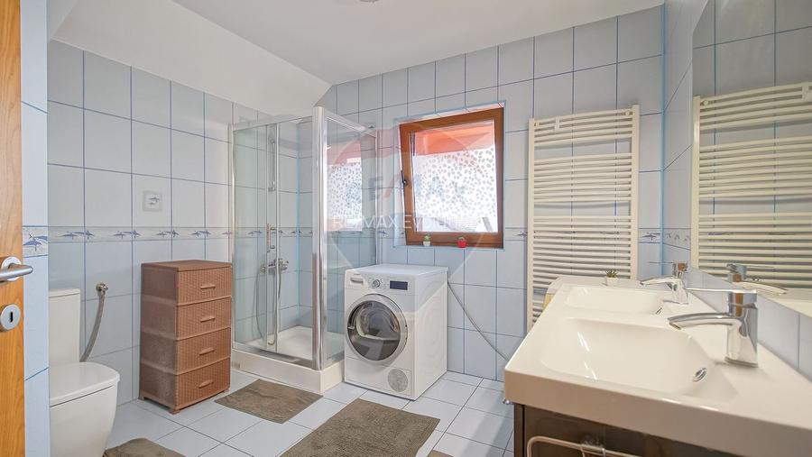 Casă spațioasă și elegantă, teren 1547 mp în Stupini – Comision 0 - 24