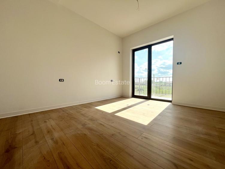 Ultima Jumatate, 4 Camere, Asfalt - 10