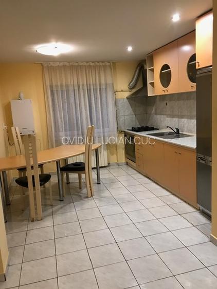 Vând apartament cu 3 camere, complet utilat și mobilat.  - 10