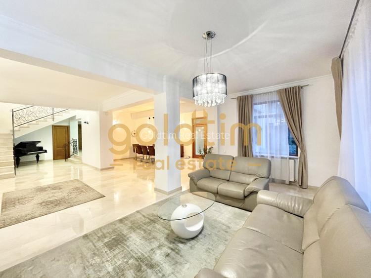 VILA INDIVIDULA/CURTE/PISCINA/MOBILATA/PIPERA/PROMENADA - 23