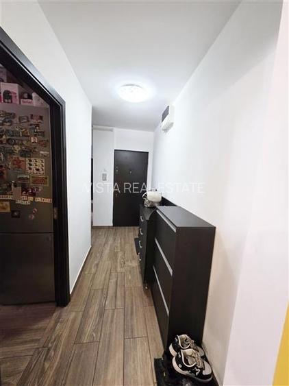 Apartament 4 camere, zona Astra - 21