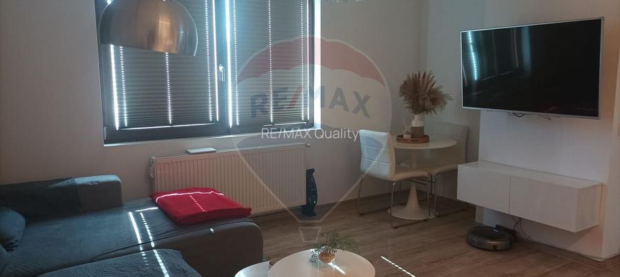 Apartament cu 3 camere de vanzare, centrala proprie - Mihai Bravu - 7