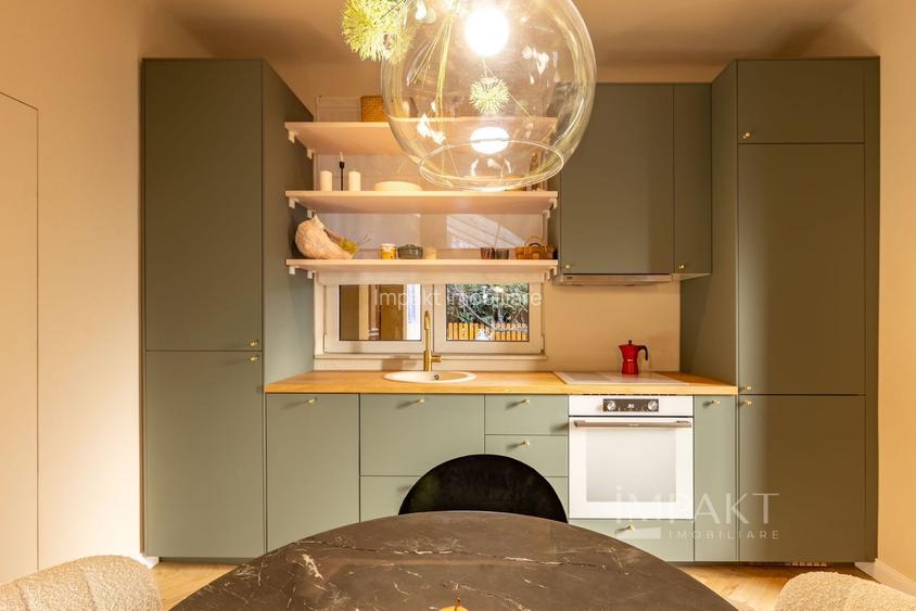 Apartament superb cu 2 camere de vanzare in zona ultracentrala! - 2