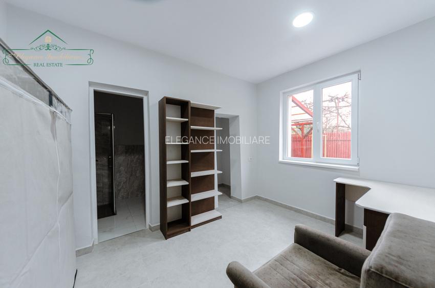 Apartament de inchiriat cu 2 camere la curte comuna, zona Centrala, Arad - 3