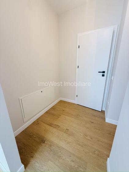 Complexul Studențesc | 3 camere | Scară interioară | 94 mp | Parcare privata - 17