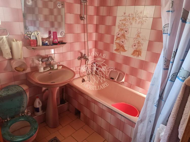 Apartament la casa 99 mp- etajul 1- 2 balcoane -Valea Ghinzii - 4