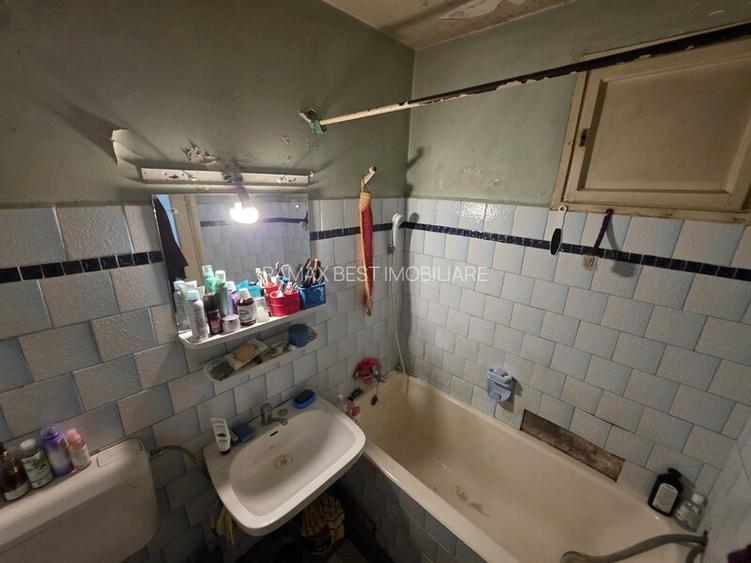 Piata Muncii, 5 minute metrou, chiar pe Basarabia, stradal, vedere spate - 16